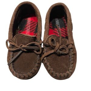 Minnetonka Size 7 Toddler Moccasins NWOT Brown‎ – Soft Leather Baby Shoes